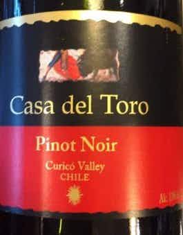 Casa del Toro Pinot Noir 1.5L